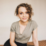 0531862e02-headshot.jpg