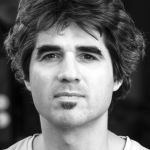 portrait-jonathan-2022-1200x1800.jpg
